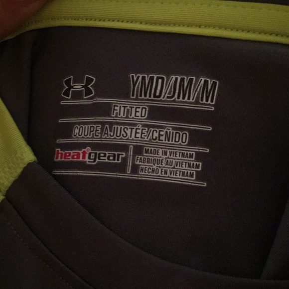 Under Armour shirt - Picture 3 of 4